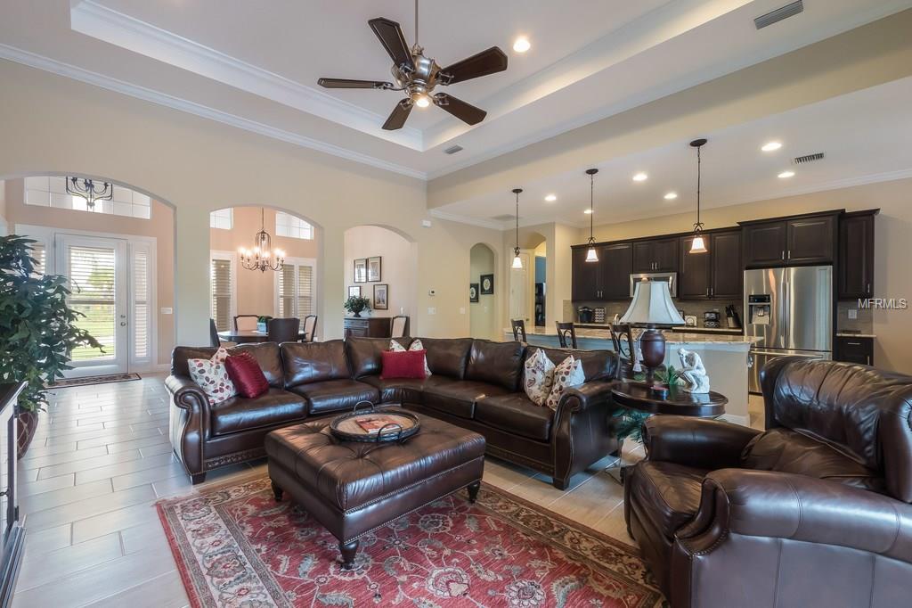 5201 LAKE OVERLOOK AVENUE, BRADENTON, Florida 34208, 4 Bedrooms Bedrooms, 7 Rooms Rooms,3 BathroomsBathrooms,Residential,For sale,LAKE OVERLOOK,A4208821