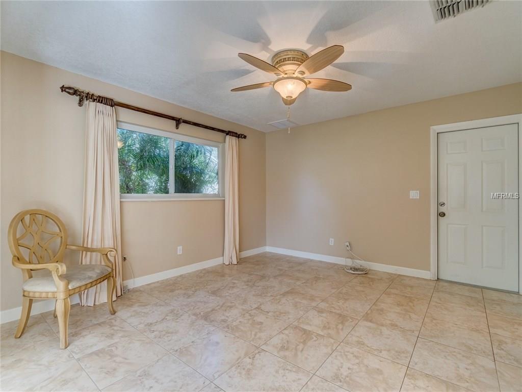 2310 MALCOLM DRIVE, PALM HARBOR, Florida 34684, 2 Bedrooms Bedrooms, 3 Rooms Rooms,2 BathroomsBathrooms,Residential,For sale,MALCOLM,U7846662