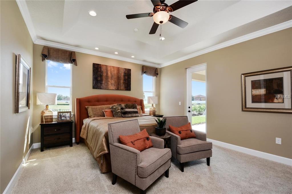 2405 CHATEAU LOOP, KISSIMMEE, Florida 34741, 4 Bedrooms Bedrooms, 3 Rooms Rooms,2 BathroomsBathrooms,Residential,For sale,CHATEAU,O5561358