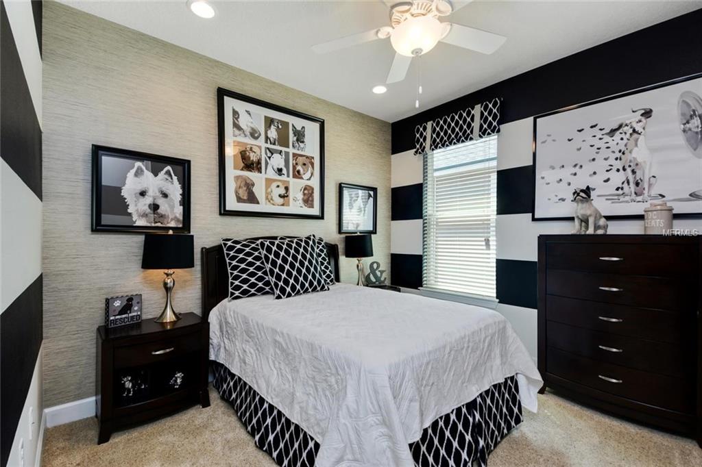 2405 CHATEAU LOOP, KISSIMMEE, Florida 34741, 4 Bedrooms Bedrooms, 3 Rooms Rooms,2 BathroomsBathrooms,Residential,For sale,CHATEAU,O5561358