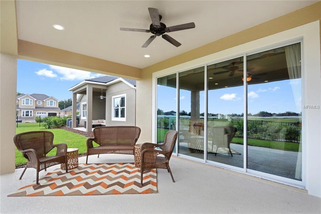 2405 CHATEAU LOOP, KISSIMMEE, Florida 34741, 4 Bedrooms Bedrooms, 3 Rooms Rooms,2 BathroomsBathrooms,Residential,For sale,CHATEAU,O5561358