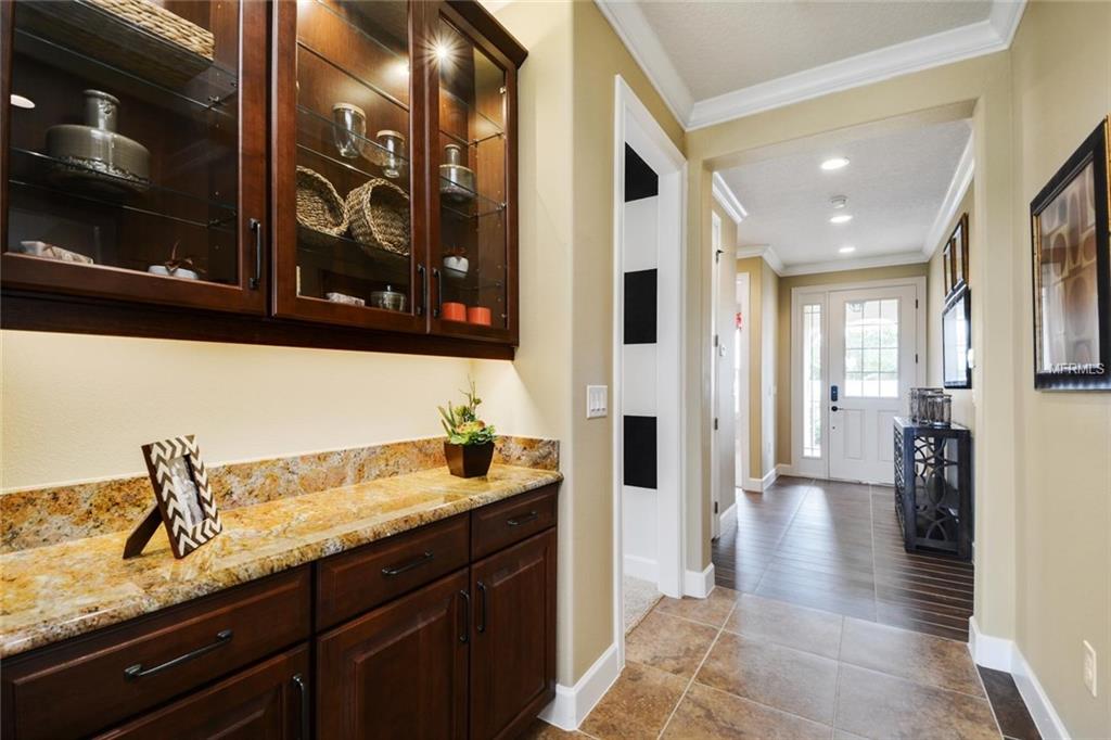 2405 CHATEAU LOOP, KISSIMMEE, Florida 34741, 4 Bedrooms Bedrooms, 3 Rooms Rooms,2 BathroomsBathrooms,Residential,For sale,CHATEAU,O5561358