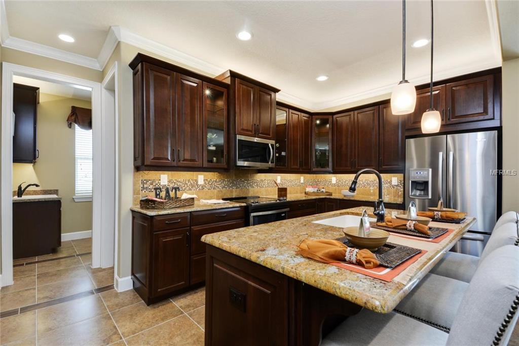 2405 CHATEAU LOOP, KISSIMMEE, Florida 34741, 4 Bedrooms Bedrooms, 3 Rooms Rooms,2 BathroomsBathrooms,Residential,For sale,CHATEAU,O5561358