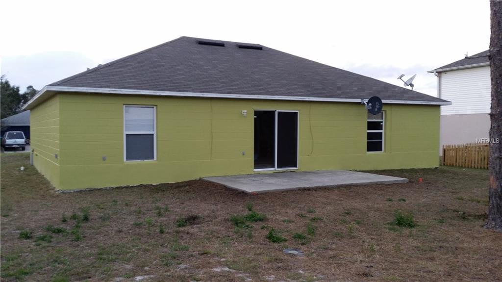 1638 LANSFIELD AVENUE, DELTONA, Florida 32738, 3 Bedrooms Bedrooms, 5 Rooms Rooms,2 BathroomsBathrooms,Residential,For sale,LANSFIELD,V4722938