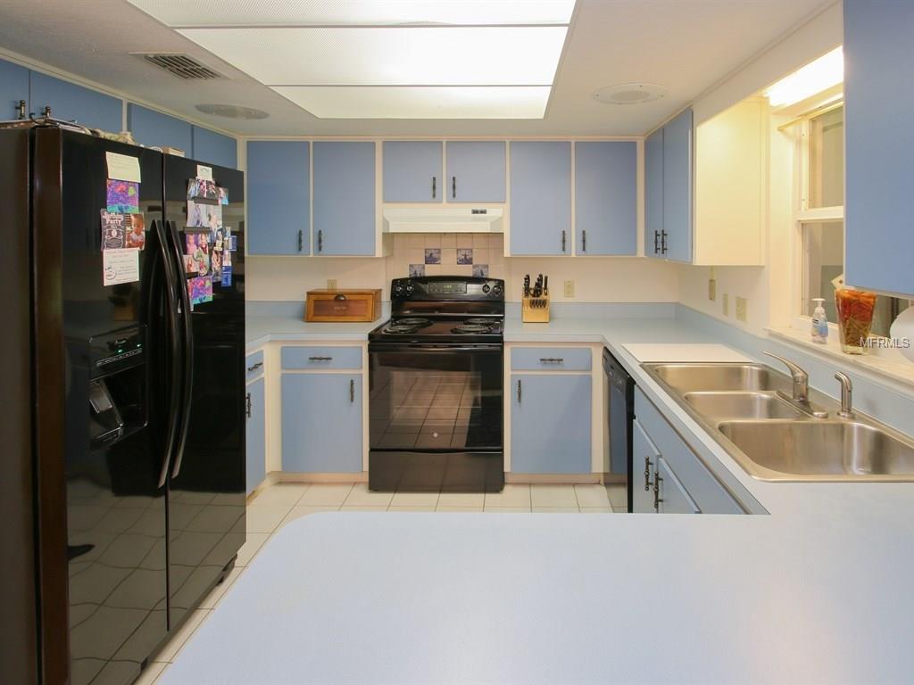 18316 TOWNSEND HOUSE ROAD, DADE CITY, Florida 33523, 2 Bedrooms Bedrooms, 4 Rooms Rooms,2 BathroomsBathrooms,Residential,For sale,TOWNSEND HOUSE,T2903305