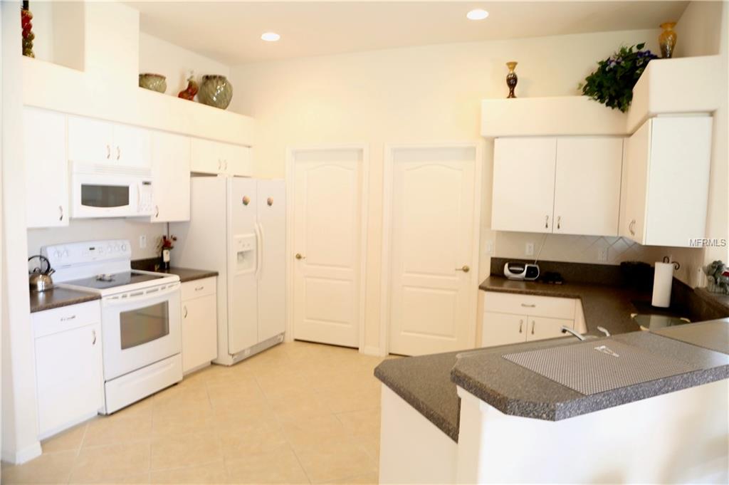 12143 PUTTER GREEN COURT, NEW PORT RICHEY, Florida 34654, 3 Bedrooms Bedrooms, 7 Rooms Rooms,2 BathroomsBathrooms,Residential,For sale,PUTTER GREEN,W7634272