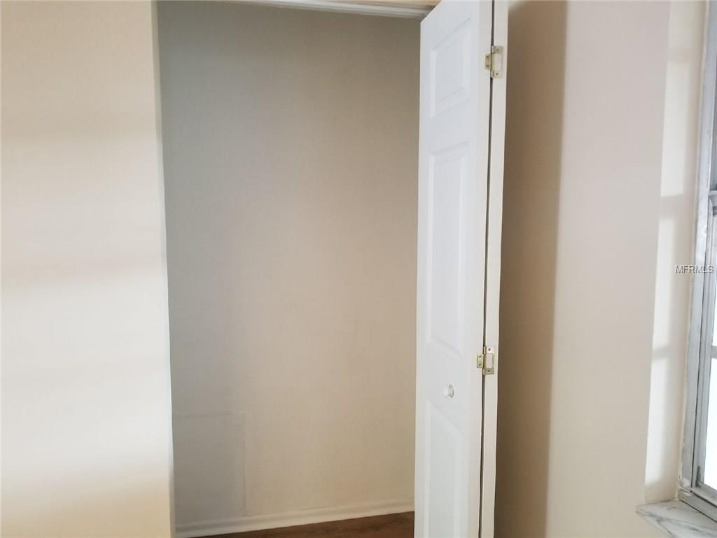 11219 TAFT LANE, SEFFNER, Florida 33584, 4 Bedrooms Bedrooms, 8 Rooms Rooms,2 BathroomsBathrooms,Residential,For sale,TAFT,T2916002