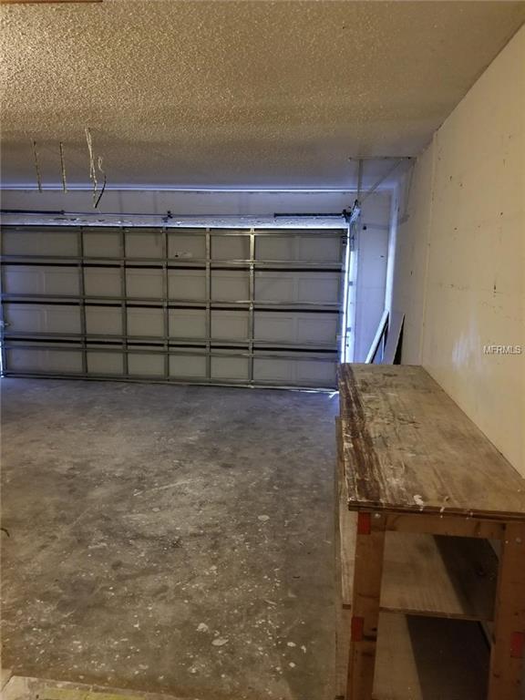 11219 TAFT LANE, SEFFNER, Florida 33584, 4 Bedrooms Bedrooms, 8 Rooms Rooms,2 BathroomsBathrooms,Residential,For sale,TAFT,T2916002