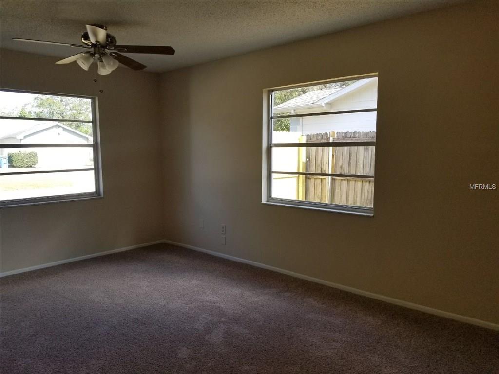 11219 TAFT LANE, SEFFNER, Florida 33584, 4 Bedrooms Bedrooms, 8 Rooms Rooms,2 BathroomsBathrooms,Residential,For sale,TAFT,T2916002