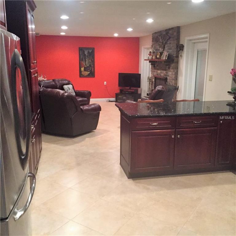 1652 PINE VALLEY DRIVE, LONGWOOD, Florida 32750, 4 Bedrooms Bedrooms, 9 Rooms Rooms,2 BathroomsBathrooms,Residential,For sale,PINE VALLEY,O5556837