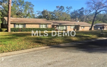 1652 PINE VALLEY DRIVE, LONGWOOD, Florida 32750, 4 Bedrooms Bedrooms, 9 Rooms Rooms,2 BathroomsBathrooms,Residential,For sale,PINE VALLEY,O5556837