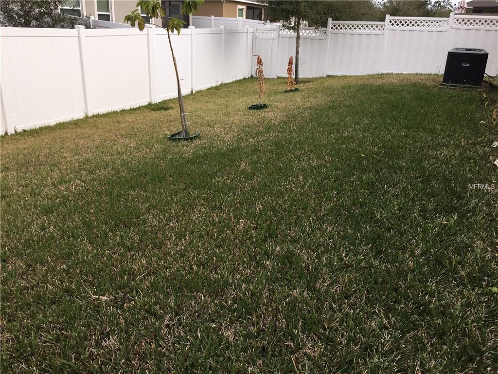 2881 MOONSTONE BEND, KISSIMMEE, Florida 34758, 3 Bedrooms Bedrooms, 7 Rooms Rooms,2 BathroomsBathrooms,Residential,For sale,MOONSTONE,O5559347