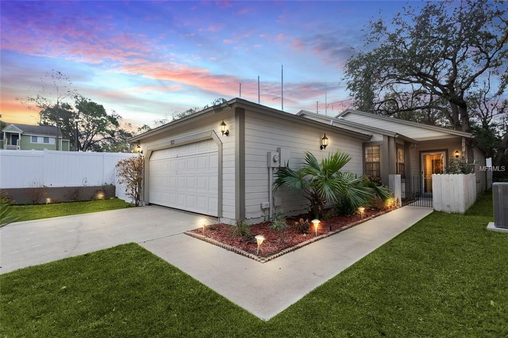 513 PORTLAND CIRCLE, APOPKA, Florida 32703, 2 Bedrooms Bedrooms, 5 Rooms Rooms,2 BathroomsBathrooms,Residential,For sale,PORTLAND,O5560771