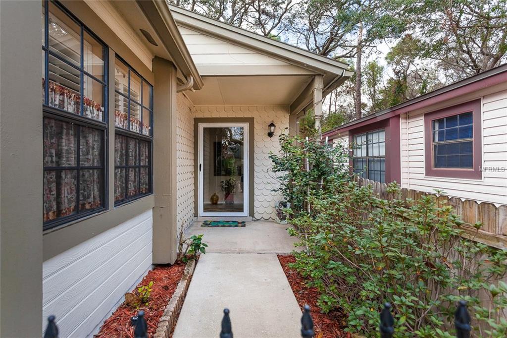 513 PORTLAND CIRCLE, APOPKA, Florida 32703, 2 Bedrooms Bedrooms, 5 Rooms Rooms,2 BathroomsBathrooms,Residential,For sale,PORTLAND,O5560771