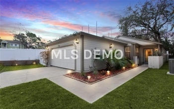 513 PORTLAND CIRCLE, APOPKA, Florida 32703, 2 Bedrooms Bedrooms, 5 Rooms Rooms,2 BathroomsBathrooms,Residential,For sale,PORTLAND,O5560771