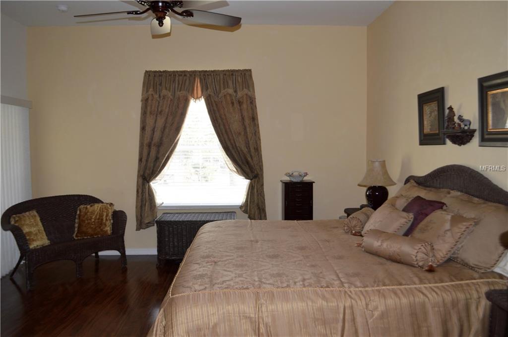 25144 LAUREL VALLEY ROAD, LEESBURG, Florida 34748, 2 Bedrooms Bedrooms, 6 Rooms Rooms,2 BathroomsBathrooms,Residential,For sale,LAUREL VALLEY,O5561099