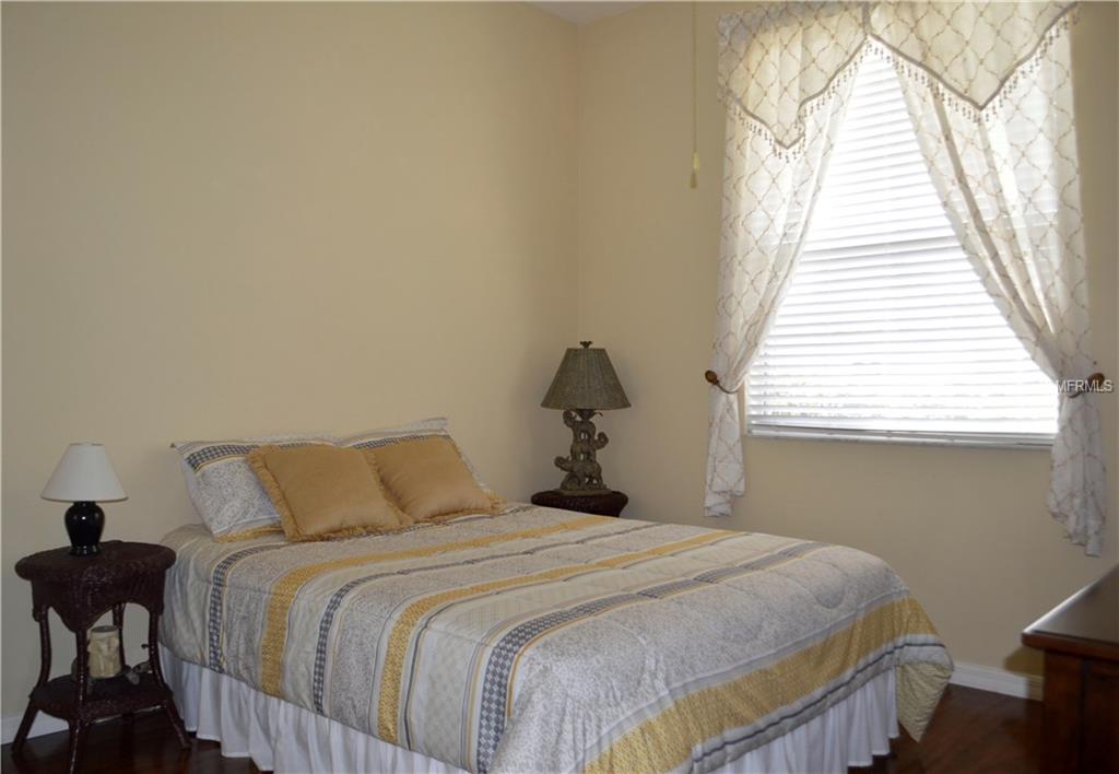 25144 LAUREL VALLEY ROAD, LEESBURG, Florida 34748, 2 Bedrooms Bedrooms, 6 Rooms Rooms,2 BathroomsBathrooms,Residential,For sale,LAUREL VALLEY,O5561099