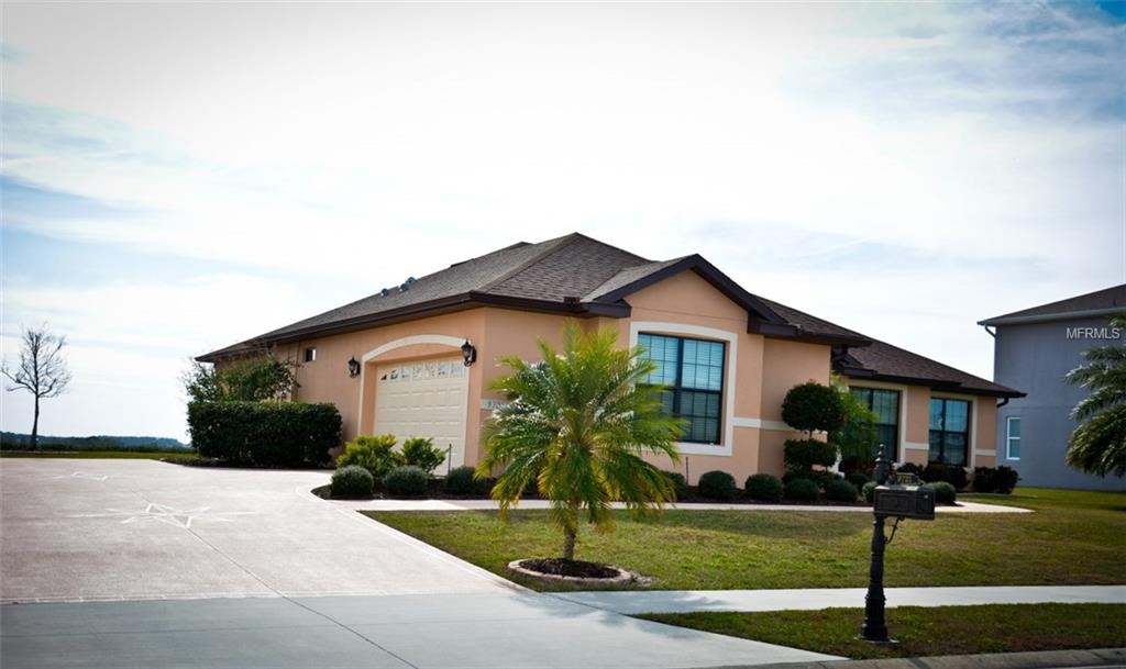 9721 ROYAL VISTA AVENUE, CLERMONT, Florida 34711, 4 Bedrooms Bedrooms, 8 Rooms Rooms,3 BathroomsBathrooms,Residential,For sale,ROYAL VISTA,T2927963