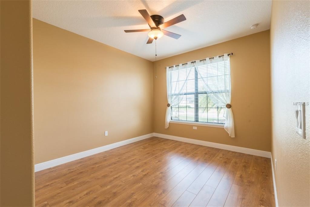 9721 ROYAL VISTA AVENUE, CLERMONT, Florida 34711, 4 Bedrooms Bedrooms, 8 Rooms Rooms,3 BathroomsBathrooms,Residential,For sale,ROYAL VISTA,T2927963