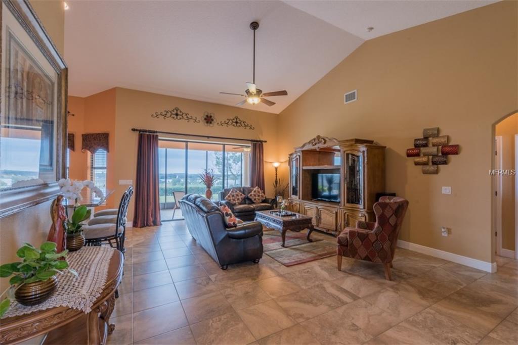 9721 ROYAL VISTA AVENUE, CLERMONT, Florida 34711, 4 Bedrooms Bedrooms, 8 Rooms Rooms,3 BathroomsBathrooms,Residential,For sale,ROYAL VISTA,T2927963