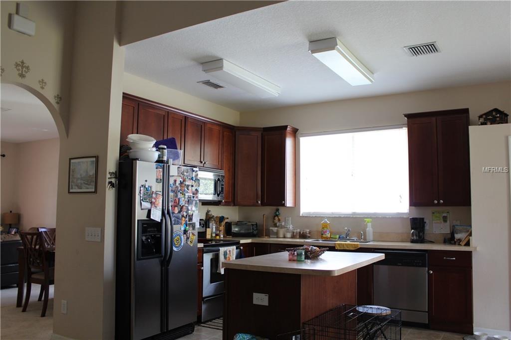 9310 BLACK THORN LOOP, LAND O LAKES, Florida 34638, 3 Bedrooms Bedrooms, 4 Rooms Rooms,2 BathroomsBathrooms,Residential,For sale,BLACK THORN,T2928142