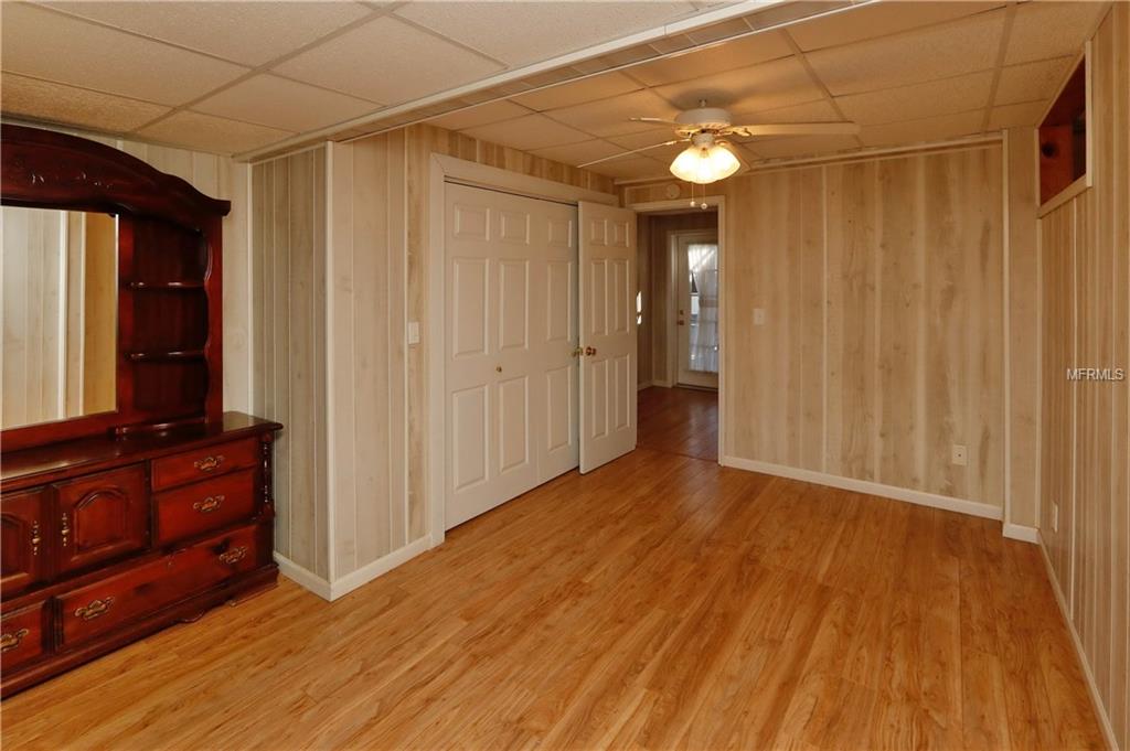 27357 FRAMPTON AVENUE, BROOKSVILLE, Florida 34602, 6 Bedrooms Bedrooms, 8 Rooms Rooms,6 BathroomsBathrooms,Residential,For sale,FRAMPTON,T2911388