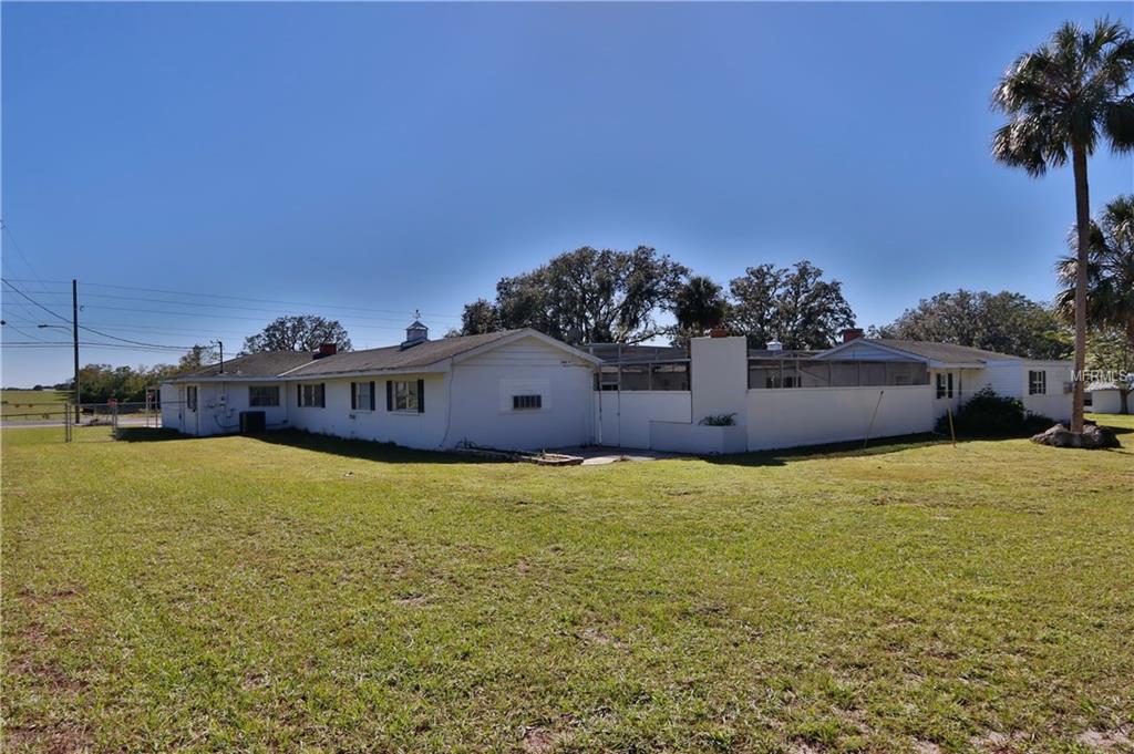 27357 FRAMPTON AVENUE, BROOKSVILLE, Florida 34602, 6 Bedrooms Bedrooms, 8 Rooms Rooms,6 BathroomsBathrooms,Residential,For sale,FRAMPTON,T2911388