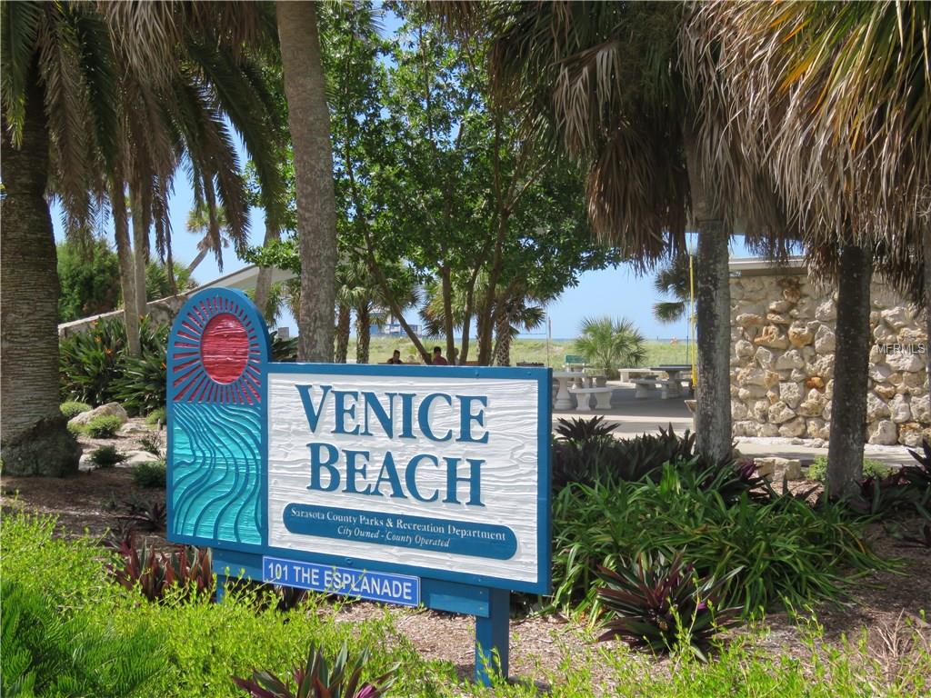 200 PARK BOULEVARD N, VENICE, Florida 34285, 2 Bedrooms Bedrooms, 6 Rooms Rooms,2 BathroomsBathrooms,Residential,For sale,PARK,A4201721