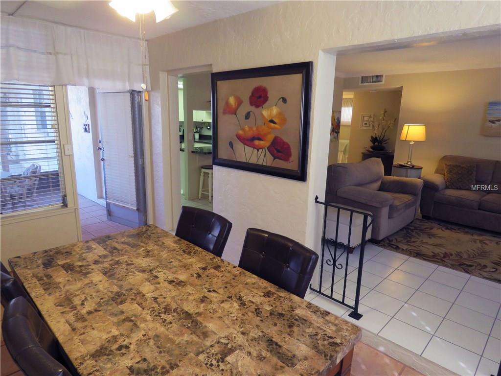 200 PARK BOULEVARD N, VENICE, Florida 34285, 2 Bedrooms Bedrooms, 6 Rooms Rooms,2 BathroomsBathrooms,Residential,For sale,PARK,A4201721