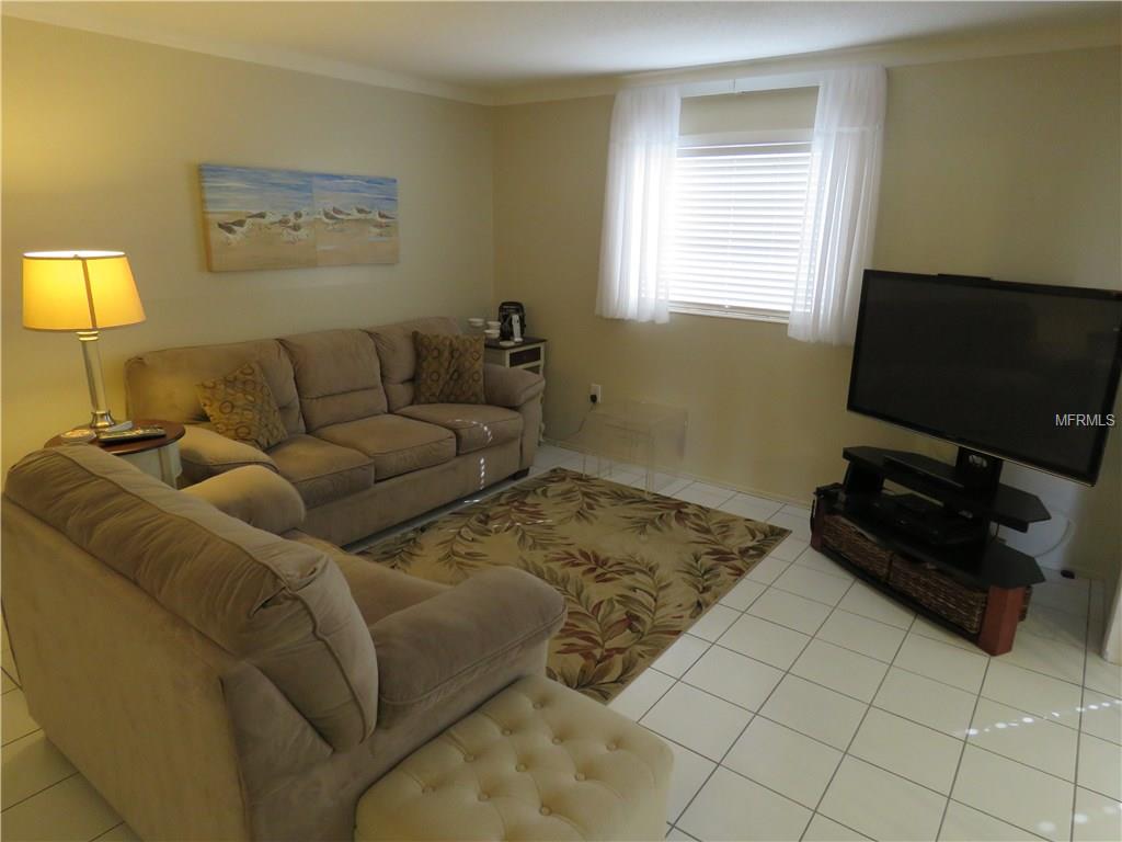 200 PARK BOULEVARD N, VENICE, Florida 34285, 2 Bedrooms Bedrooms, 6 Rooms Rooms,2 BathroomsBathrooms,Residential,For sale,PARK,A4201721