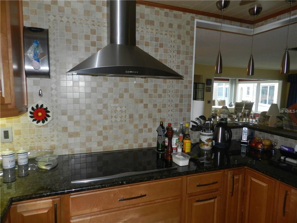 208 ELMWOOD CIRCLE, SEMINOLE, Florida 33777, 3 Bedrooms Bedrooms, 7 Rooms Rooms,2 BathroomsBathrooms,Residential,For sale,ELMWOOD,U7840056