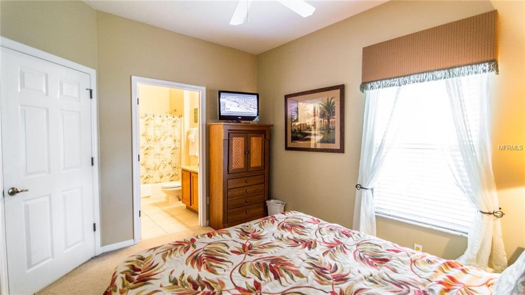 3193 YELLOW LANTANA LANE, KISSIMMEE, Florida 34747, 4 Bedrooms Bedrooms, 7 Rooms Rooms,3 BathroomsBathrooms,Residential,For sale,YELLOW LANTANA,O5554689