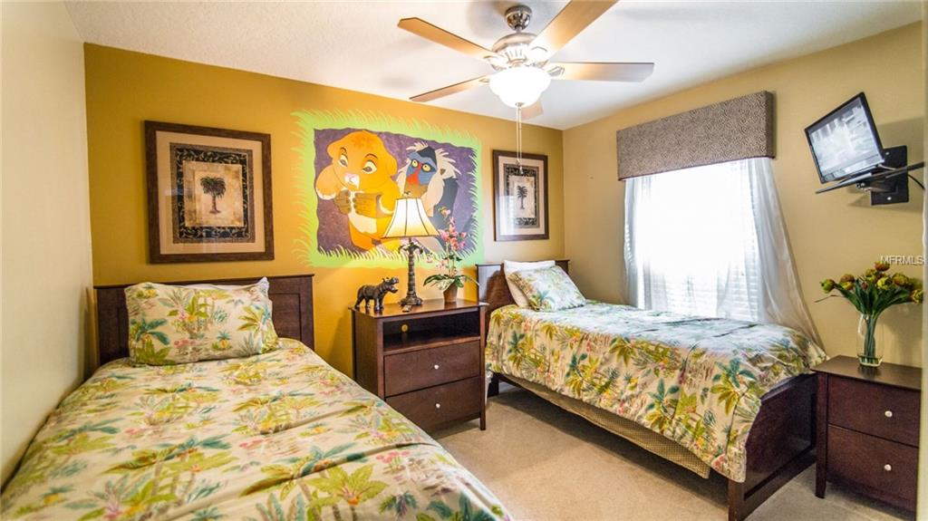 3193 YELLOW LANTANA LANE, KISSIMMEE, Florida 34747, 4 Bedrooms Bedrooms, 7 Rooms Rooms,3 BathroomsBathrooms,Residential,For sale,YELLOW LANTANA,O5554689