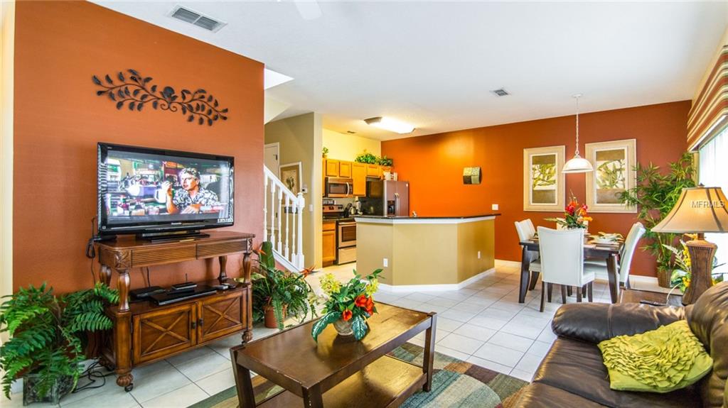 3193 YELLOW LANTANA LANE, KISSIMMEE, Florida 34747, 4 Bedrooms Bedrooms, 7 Rooms Rooms,3 BathroomsBathrooms,Residential,For sale,YELLOW LANTANA,O5554689