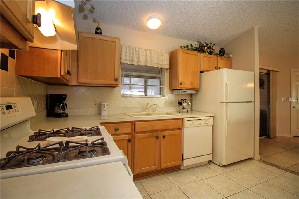 1800 ENGLEWOOD STREET, THE VILLAGES, Florida 32162, 2 Bedrooms Bedrooms, 6 Rooms Rooms,2 BathroomsBathrooms,Residential,For sale,ENGLEWOOD,G4851723