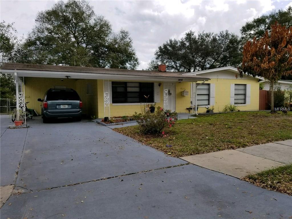 ORLANDO, Florida 32808, 3 Bedrooms Bedrooms, 8 Rooms Rooms,2 BathroomsBathrooms,Residential,For sale,O5558665