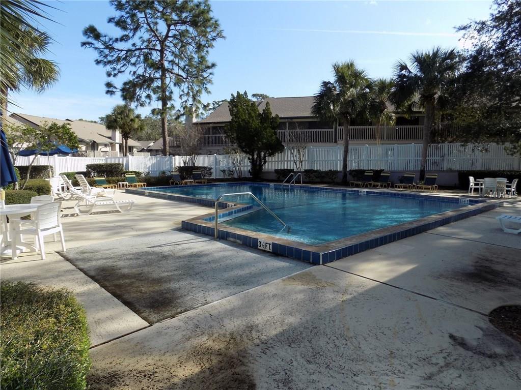 176 CROWN POINT CIRCLE, LONGWOOD, Florida 32779, 3 Bedrooms Bedrooms, 6 Rooms Rooms,2 BathroomsBathrooms,Residential,For sale,CROWN POINT,O5559353