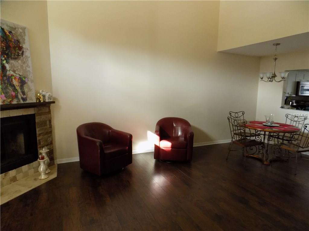 176 CROWN POINT CIRCLE, LONGWOOD, Florida 32779, 3 Bedrooms Bedrooms, 6 Rooms Rooms,2 BathroomsBathrooms,Residential,For sale,CROWN POINT,O5559353