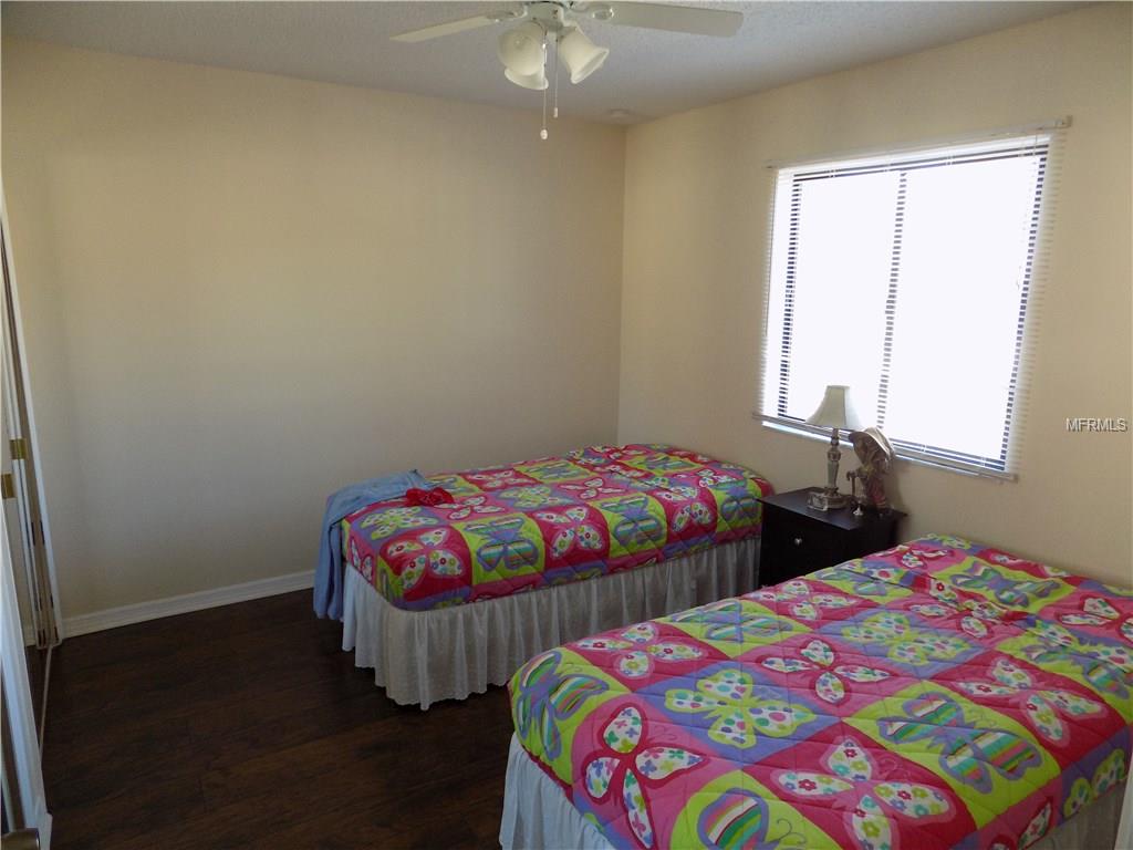 176 CROWN POINT CIRCLE, LONGWOOD, Florida 32779, 3 Bedrooms Bedrooms, 6 Rooms Rooms,2 BathroomsBathrooms,Residential,For sale,CROWN POINT,O5559353