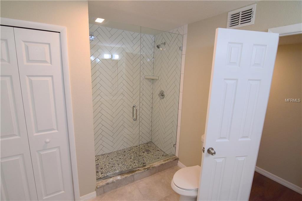 412 BOXWOOD CIRCLE, WINTER SPRINGS, Florida 32708, 4 Bedrooms Bedrooms, 3 Rooms Rooms,3 BathroomsBathrooms,Residential,For sale,BOXWOOD,O5561100