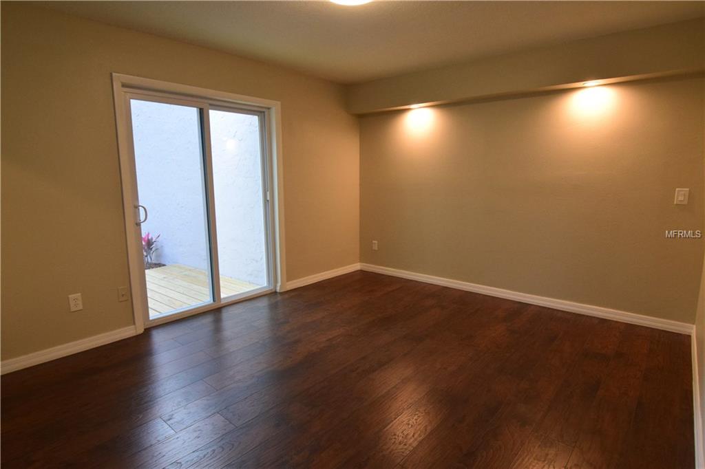 412 BOXWOOD CIRCLE, WINTER SPRINGS, Florida 32708, 4 Bedrooms Bedrooms, 3 Rooms Rooms,3 BathroomsBathrooms,Residential,For sale,BOXWOOD,O5561100