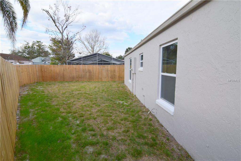 412 BOXWOOD CIRCLE, WINTER SPRINGS, Florida 32708, 4 Bedrooms Bedrooms, 3 Rooms Rooms,3 BathroomsBathrooms,Residential,For sale,BOXWOOD,O5561100