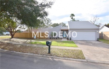 412 BOXWOOD CIRCLE, WINTER SPRINGS, Florida 32708, 4 Bedrooms Bedrooms, 3 Rooms Rooms,3 BathroomsBathrooms,Residential,For sale,BOXWOOD,O5561100