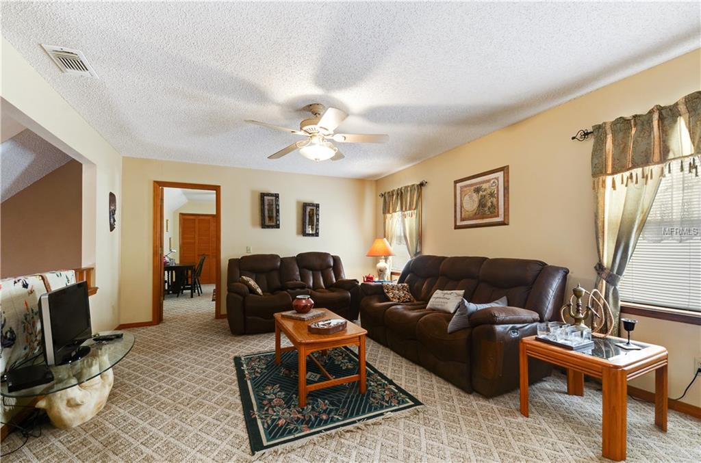 DELTONA, Florida 32738, 3 Bedrooms Bedrooms, 8 Rooms Rooms,2 BathroomsBathrooms,Residential,For sale,S4857058