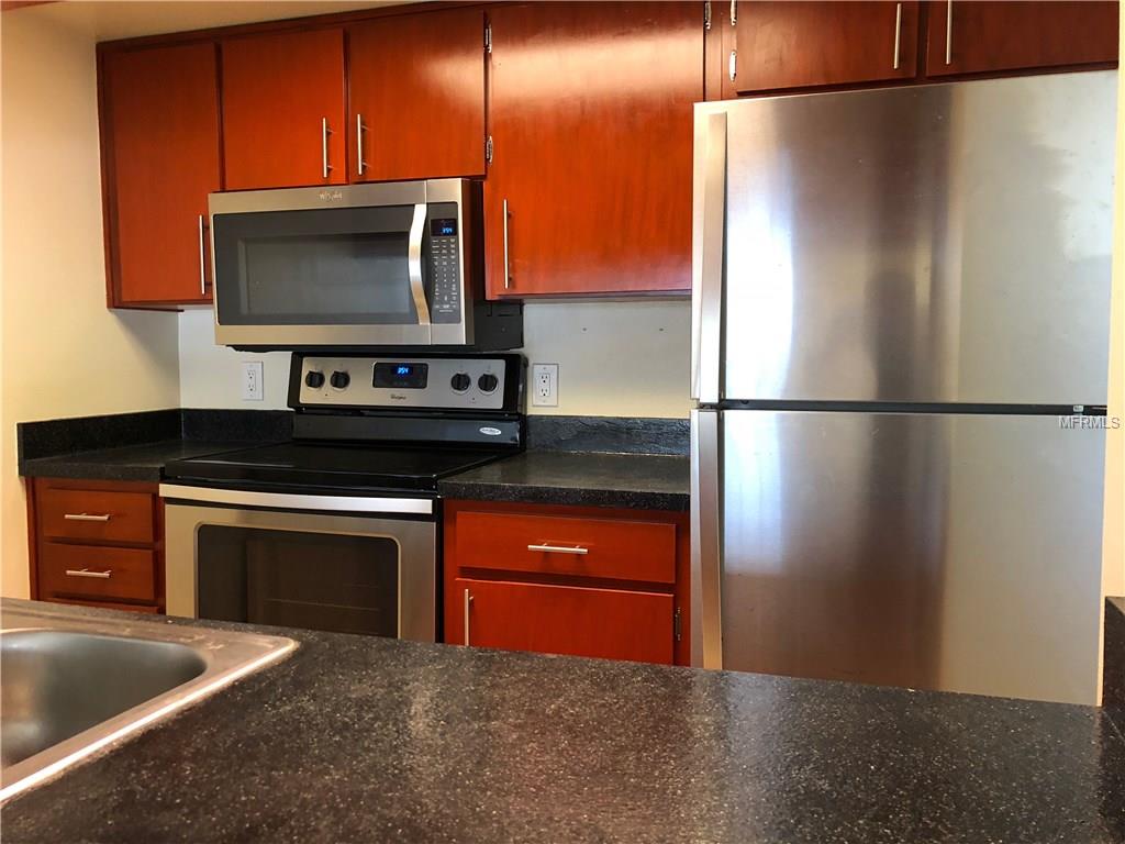 4821 W MCELROY AVENUE, TAMPA, Florida 33611, 2 Bedrooms Bedrooms, 4 Rooms Rooms,2 BathroomsBathrooms,Residential,For sale,MCELROY,T2928546