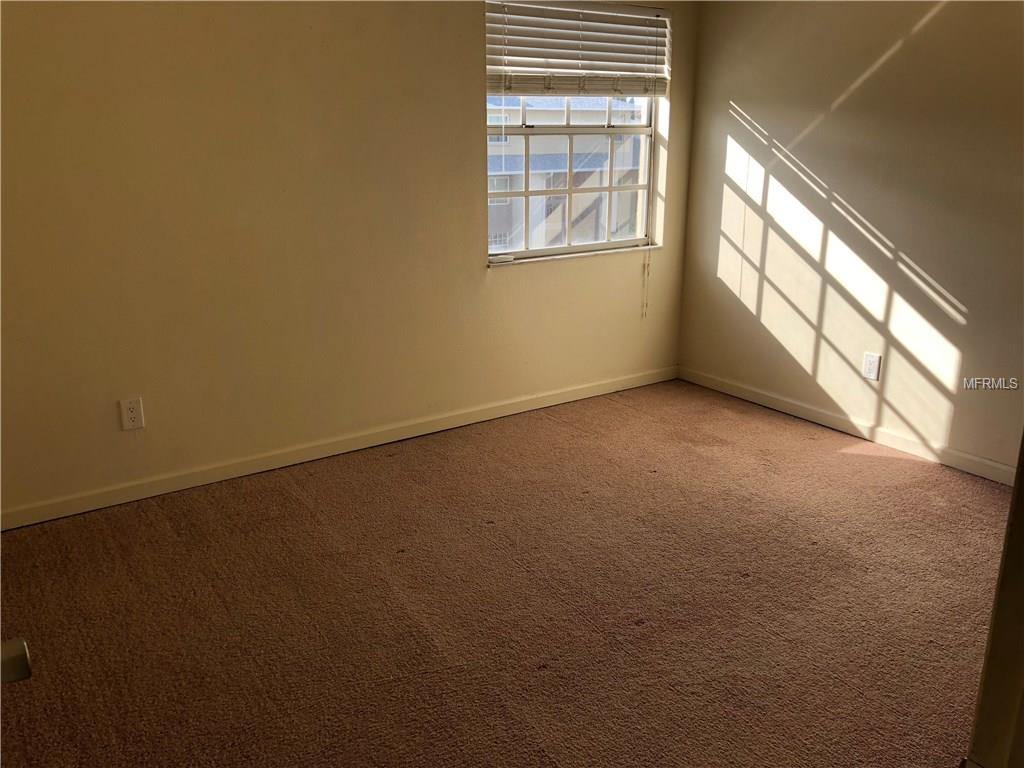 4821 W MCELROY AVENUE, TAMPA, Florida 33611, 2 Bedrooms Bedrooms, 4 Rooms Rooms,2 BathroomsBathrooms,Residential,For sale,MCELROY,T2928546