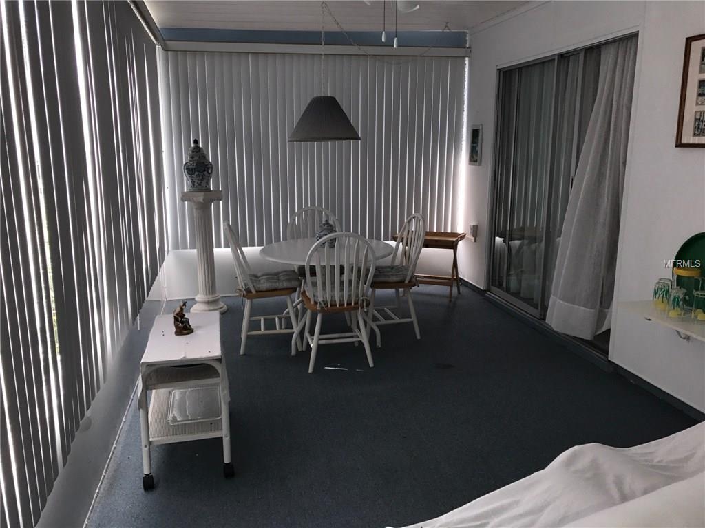 10731 LOS SANTOS DRIVE, PORT RICHEY, Florida 34668, 2 Bedrooms Bedrooms, 5 Rooms Rooms,2 BathroomsBathrooms,Residential,For sale,LOS SANTOS,W7633537