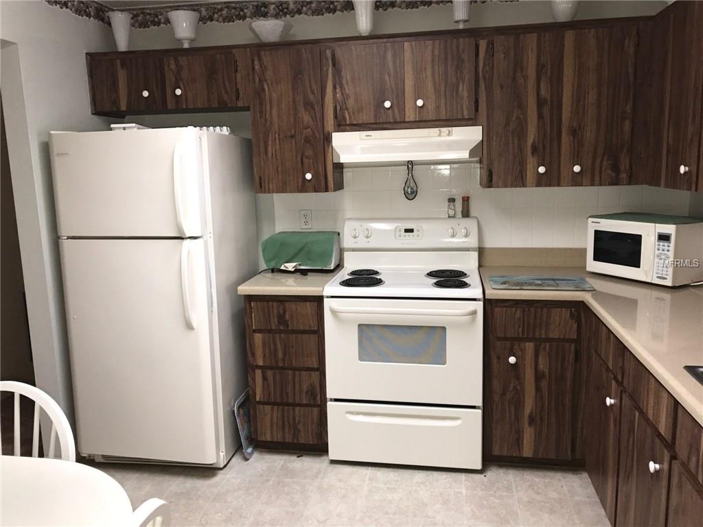 10731 LOS SANTOS DRIVE, PORT RICHEY, Florida 34668, 2 Bedrooms Bedrooms, 5 Rooms Rooms,2 BathroomsBathrooms,Residential,For sale,LOS SANTOS,W7633537