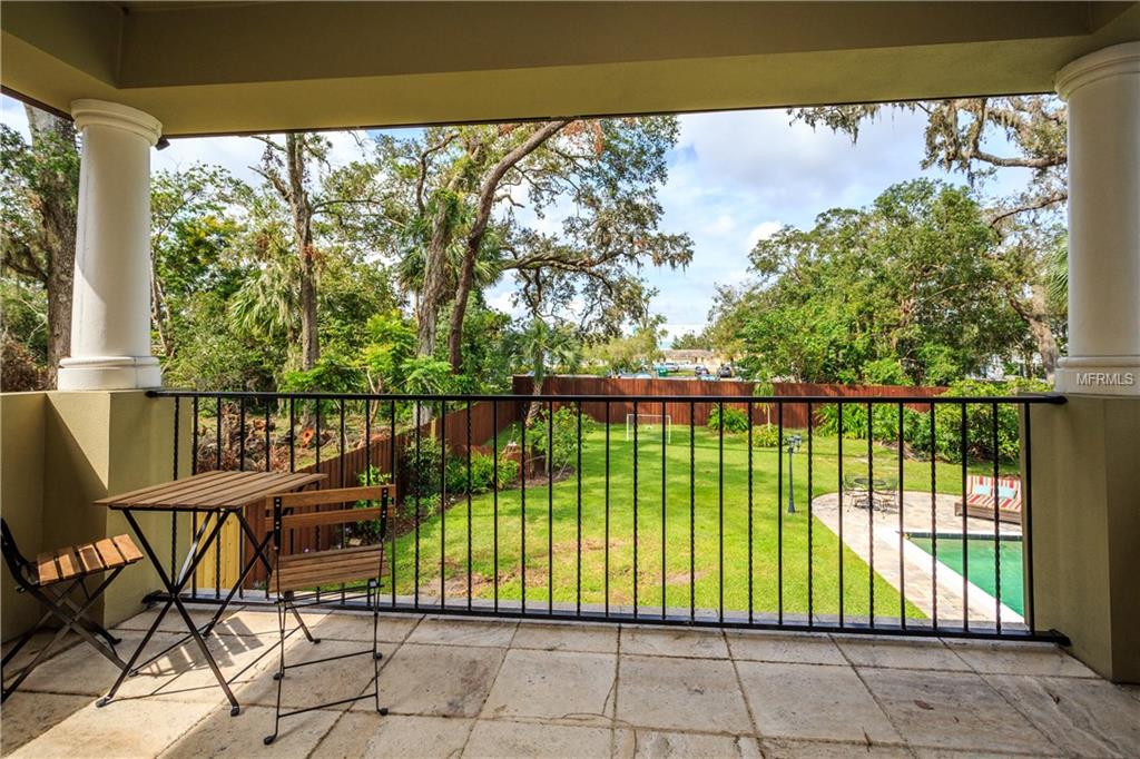 221 MINNEHAHA ROAD, MAITLAND, Florida 32751, 4 Bedrooms Bedrooms, 11 Rooms Rooms,3 BathroomsBathrooms,Residential,For sale,MINNEHAHA,O5540490