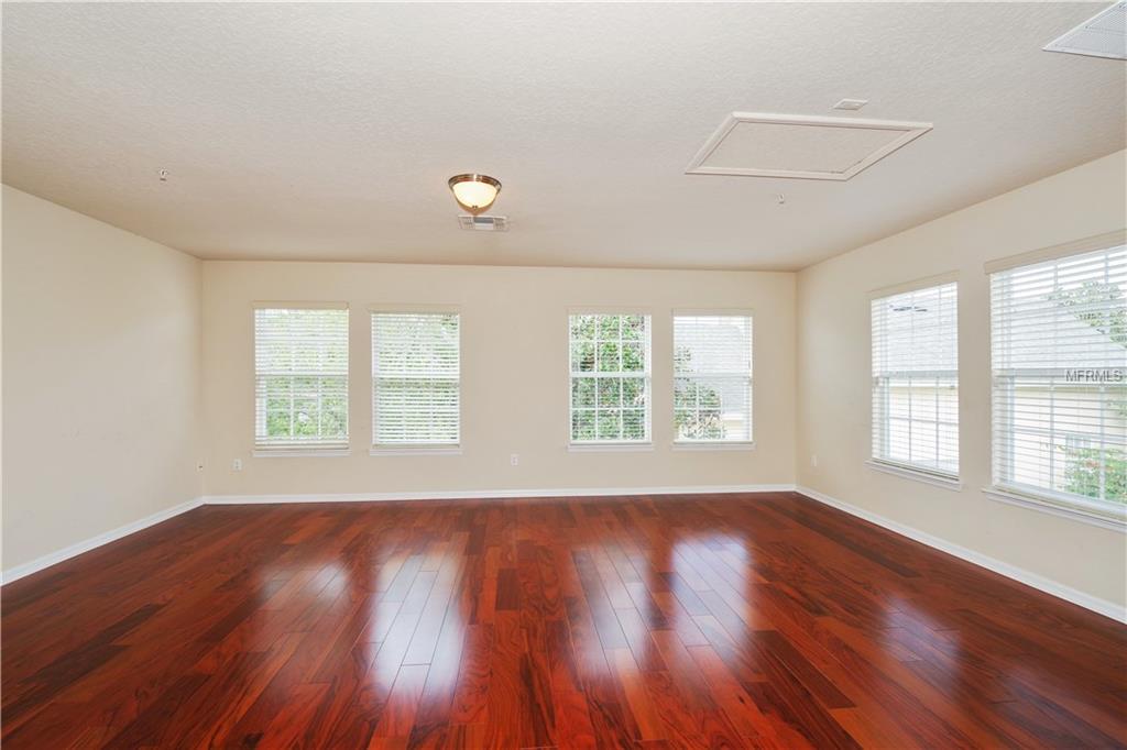 2060 COMMON WAY ROAD, ORLANDO, Florida 32814, 5 Bedrooms Bedrooms, 9 Rooms Rooms,4 BathroomsBathrooms,Residential,For sale,COMMON WAY,O5547121